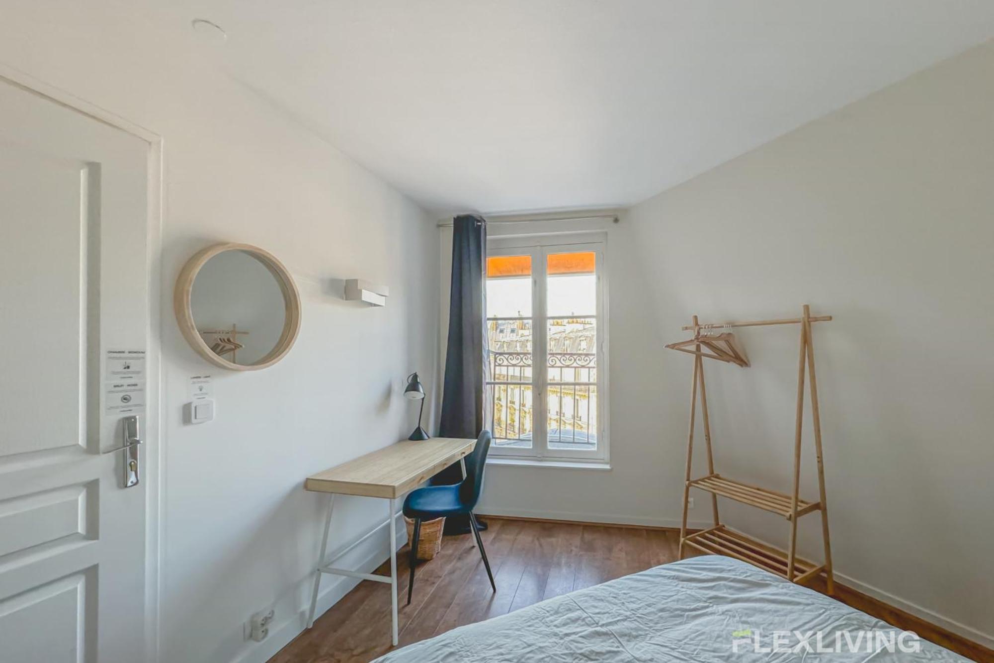 Beautiful 3-room 1st *